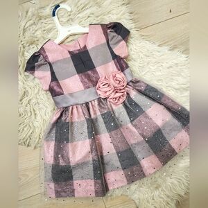 NWOT,  beautiful Christmas Dress,  2T